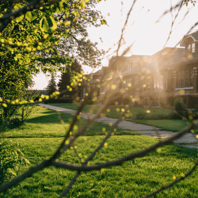 4 Ways To Give Your Offer an Edge This Spring